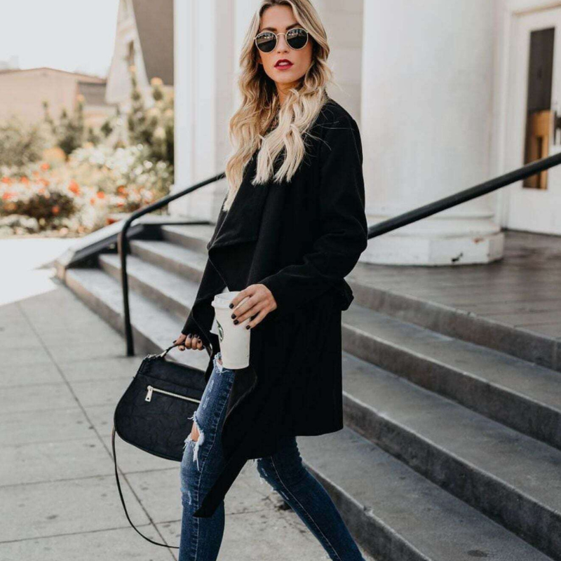 Casaco Feminino Preto  com Amarração